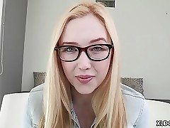 Teen Samantha Rone fucks weighty bushwa